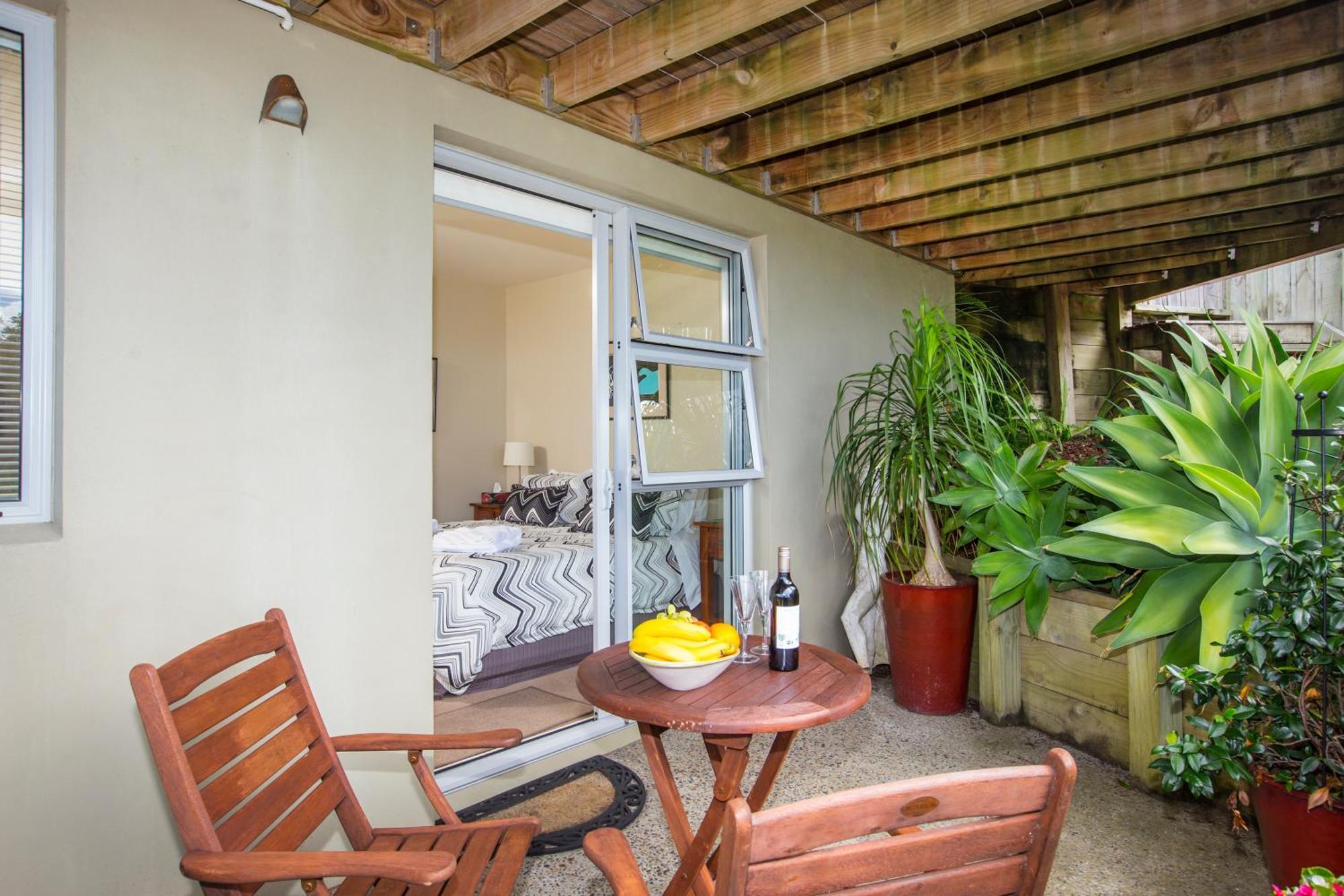 Tahi Lodge - Matakana Coast Snells Beach Eksteriør billede